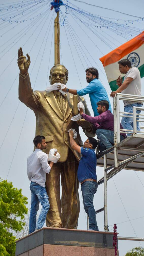 भीम राव आंबेडकर किस जाति के थे?