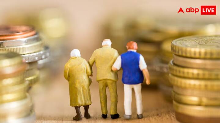 इसके अलावा सालाना 24 हजार लाइट का बिल भरने वाले पेंशनधारियों को लेकर भी सरकार ने विभाग से सुझाव मांगा है.