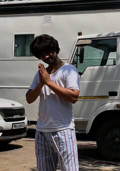 Laughter Chefs 2: ‘हवा-हवाई’ बनीं रुबीना, तो निया ने ‘मीनम्मा’ लुक में फ्लॉन्ट की पतली कमर, देखें बाकी स्टार्स का लुक