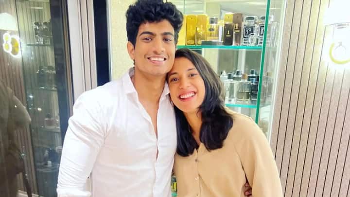 बता दें कि मकतूब एक 16 बच्चों की कहानी है, जो डाउन सिंड्रोम नाम की बीमारी से पीड़ित हैं. इस फिल्म में राजपाल यादव और रूबीना दिलैक जैसे नामी अभिनेता काम करते हुए नजर आएंगे. इसे पलाश मुच्छल ने डायरेक्ट किया है.