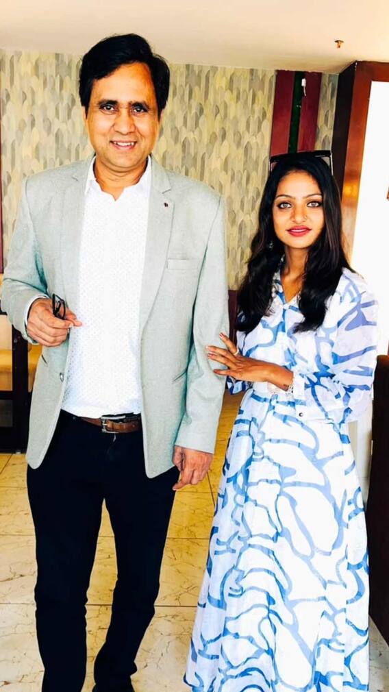 मोनालिसा ने सनोज मिश्रा के गंदी नजर की खोली पोल, हाथ जोड़ मांगी मदद!