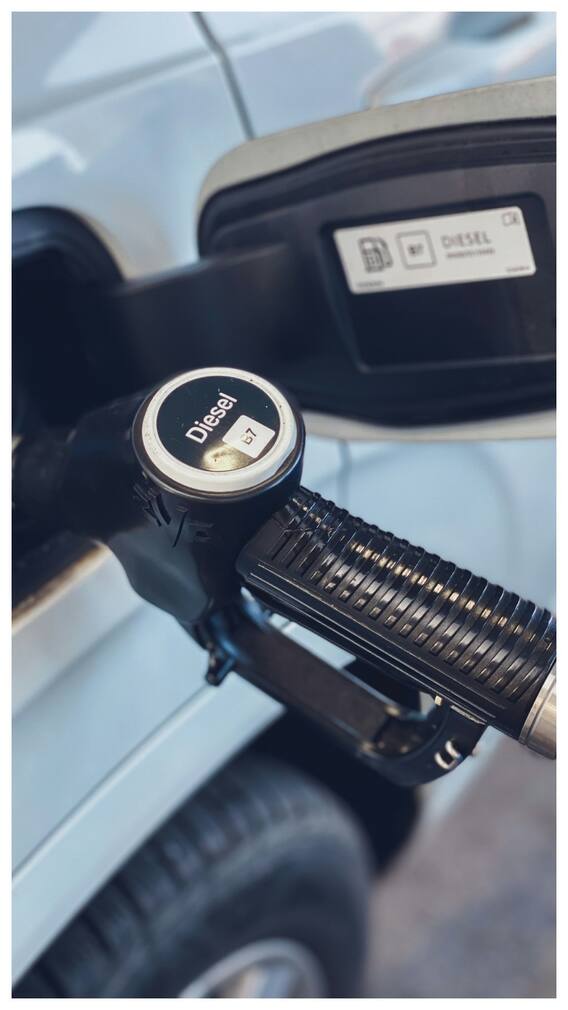 जानें 15 अप्रैल को क्या है आपके शहर में डीज़ल की कीमत