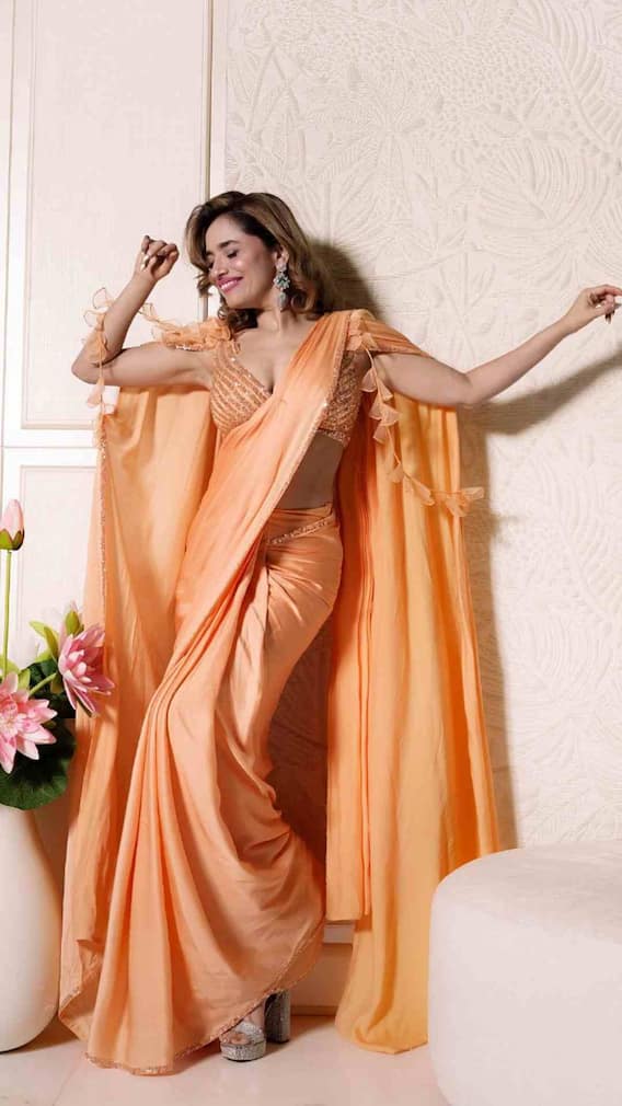 बोल्डलूकमध्ये अंकिता लोखंडेच्या हटके अदा