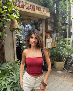 हार्दिक पांड्या के प्यार में 'जोगनिया' बनीं जैस्मिन वालिया, सिर पर पल्लू और माथे पर बिंदी लगाकर दिए पोज