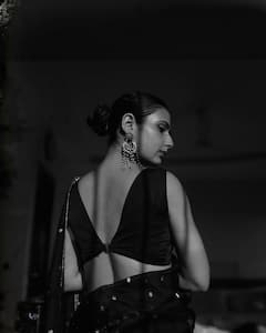 Fatima Sana Shaikh’s Saree Look Is Straight Out Of Classic Bollywood Era, See Pics