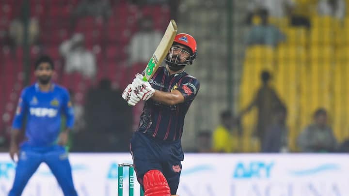Khushdil Shah (Karachi Kings): An explosive lower-order batter and a handy part-time bowler, Khushdil Shah is a complete package for Karachi Kings, who can come in handy. (Image Source: @X/KarachiKingsARY)
