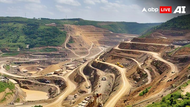 झारखंड के चांडिल इलाके में स्थित लावा गोल्ड माइंड एक ऐसी गोल्ड माइंस है, जिसे पूरी तरह से खोजा जाना अभी भी बाकी है. यह गोल्ड माइंस अन्य प्रसिद्ध अन्य गोल्ड माइंस की तरह नहीं है, हालांकि इस गोल्ड माइंस से भी काफी संभावनाएं है.