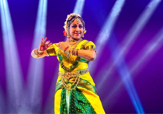 দীর্ঘদিন পরে ফের বড়পর্দায় ফিরছেন 'স্বপ্নসুন্দরী' হেমা মালিনী?