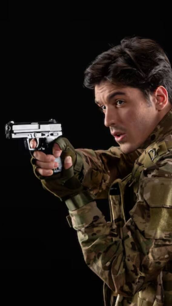 पिस्तौल के लाइसेंस पर किसके होते हैं साइन?