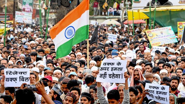The Waqf (Amendment) Act seeks to regulate the waqf properties in India. It aims to enhance the previous act, improve the registration process and increase the role of technology in managing Waqf records. (Image Source: PTI)