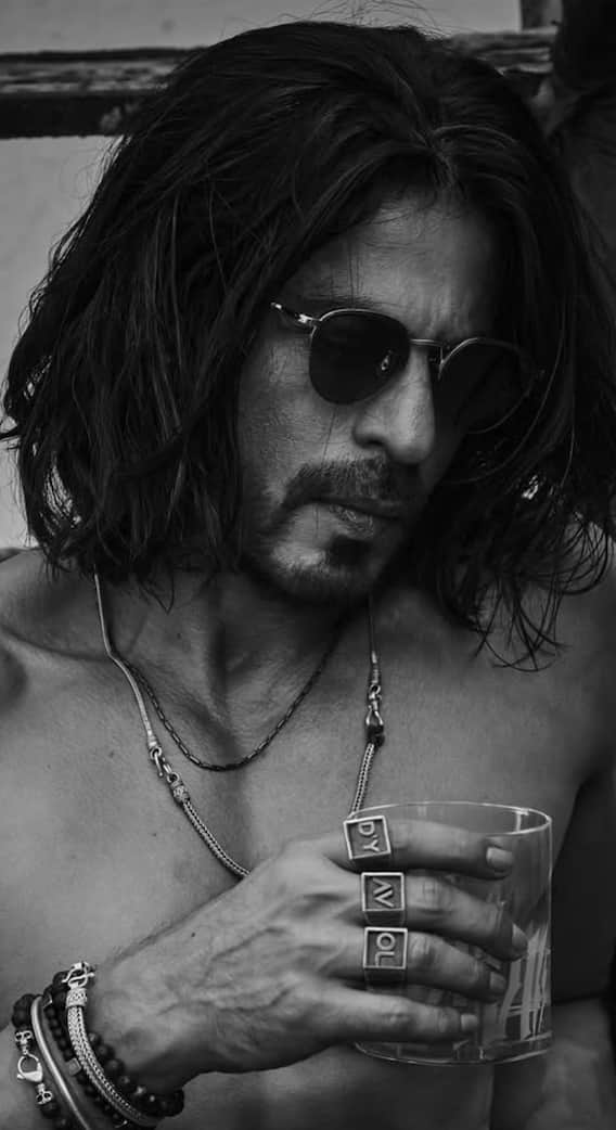 बॉलीवुड के कई सितारे जिन्होंने फिल्म के दौरान पी शराब , जाने कौन हैं ये अभिनेता