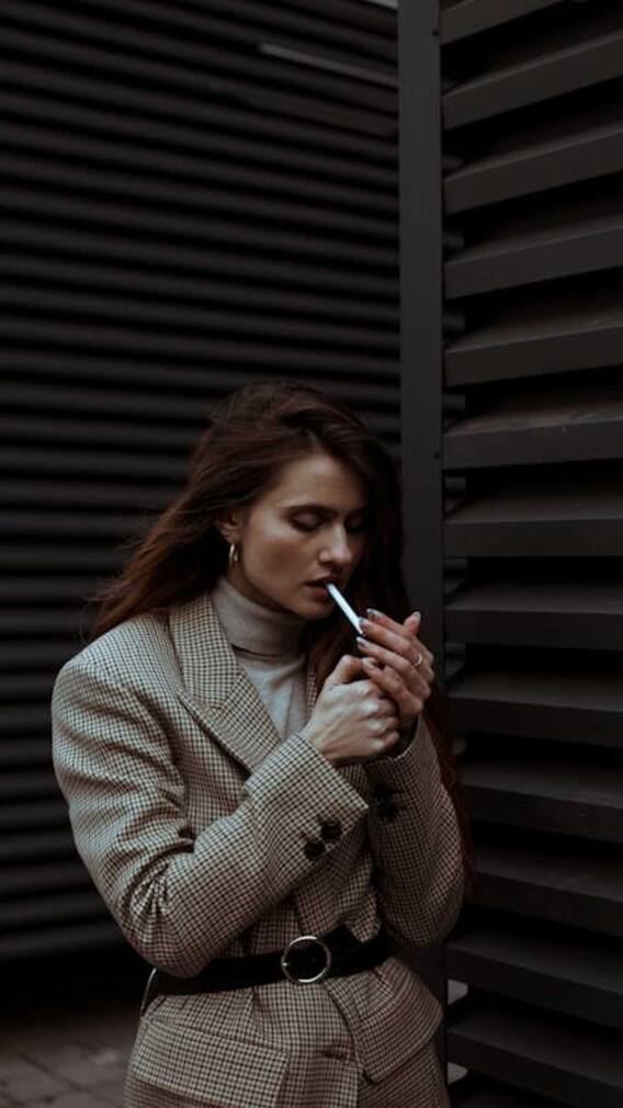 किस देश में लगा है सिगरेट पर बैन?