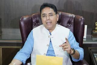 Punjab News: ਅਮਨ ਅਰੋੜਾ ਨੇ ਪ੍ਰਤਾਪ ਬਾਜਵਾ ਨੂੰ ਕੀਤਾ ਚੈਲੰਜ, ਕਿਹਾ-ਜੇ ਹਿੰਮਤ ਹੈ ਤਾਂ ਖੁੱਲ੍ਹੀ ਬਹਿਸ ਲਈ ਮੈਦਾਨ ਵਿੱਚ ਆਓ