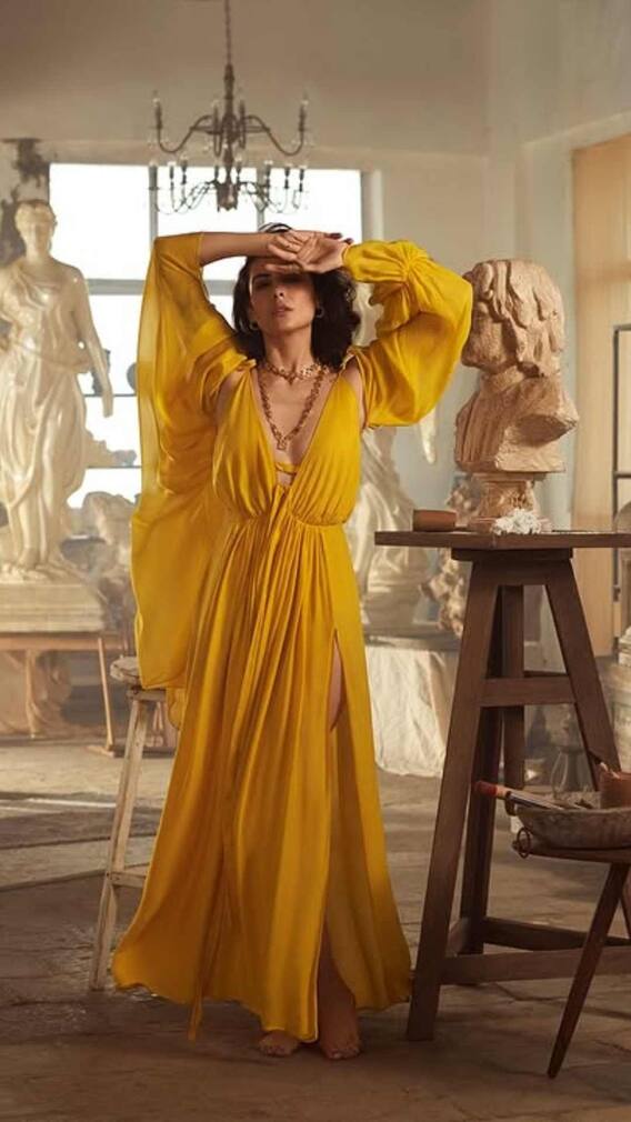 शादी के 7 हफ्ते बाद ही ससुरालवालों ने निकाला, एक्ट्रेस ने मांगा 2 करोड़ का गुजारा भत्ता