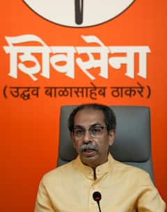 BMC चुनाव से पहले उद्धव ठाकरे ने कार्यकर्ताओं दिया मंत्र, 'BJP ने जितनी तैयारी की है, उतनी...'