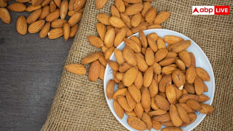 एक दिन में कितने बादाम खाने चाहिए? जाने इसे खाने के नियम और इससे मिलने वाले फायदे