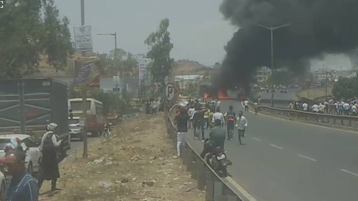 अग्निशामक दलाची गाडी आणि ॲम्बुलन्स थोड्या उशिराने घटनास्थळी दाखल झाल्या आहेत.