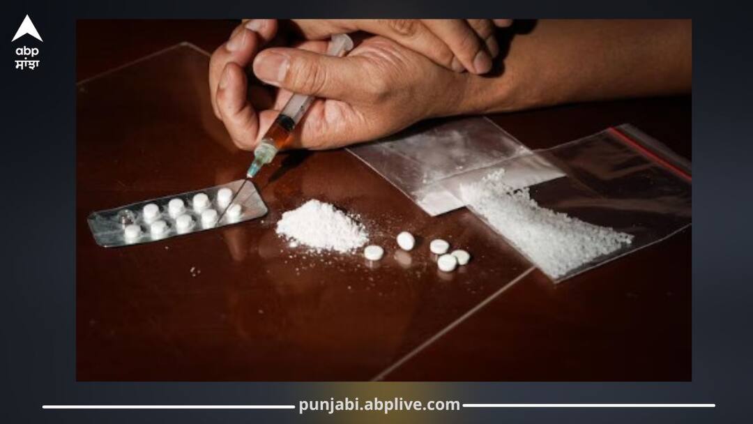 ਨਸ਼ੇ ਨੇ ਉਜਾੜਿਆ ਇੱਕ ਹੋਰ ਘਰ, ਨੌਜਵਾਨ ਦੀ ਓਵਰਡੋਜ਼ ਨਾਲ ਹੋਈ ਮੌਤ Youth died due to overdose of drugs in amritsar ਨਸ਼ੇ ਨੇ ਉਜਾੜਿਆ ਇੱਕ ਹੋਰ ਘਰ, ਨੌਜਵਾਨ ਦੀ ਓਵਰਡੋਜ਼ ਨਾਲ ਹੋਈ ਮੌਤ