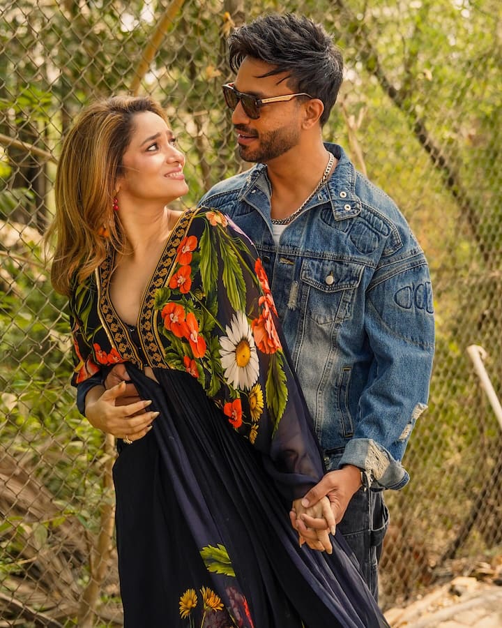 अंकिताने नुकतेच सोशल मीडियावर काही खास फोटो शेअर केले आहेत.