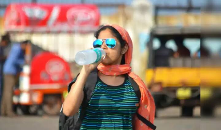 अमरावती यवतमाळ चंद्रपूर बीड सोलापूर जळगाव या जिल्ह्यांमध्ये 42 अंशांहून अधिक तापमानाची नोंद आज झाली .