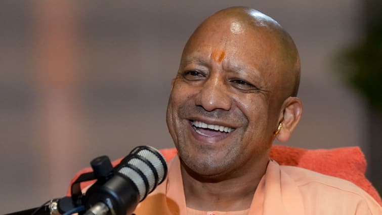 Lucknow Teachers will be given training under Nipun Bharat Mission ann शिक्षकों के साथ छात्रों को भी मिलेगा यूपी सरकार की इस योजना का लाभ, यहां पढ़ें पूरी खबर