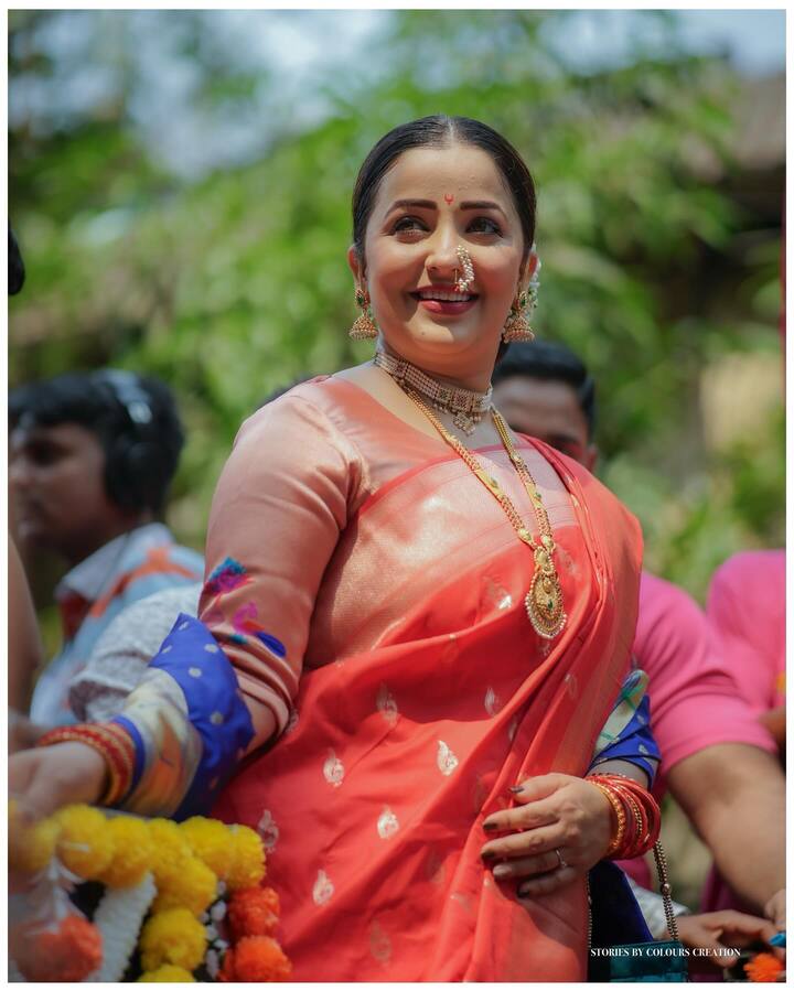 ‘रात्रीस खेळ चाले’ मालिकेतून शेवंता पात्र साकारून प्रसिद्धीझोतात आलेली  अभिनेत्री अपूर्वा नेमळेकर .