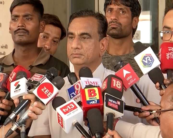 32-Day Physical Education Teachers’ Strike Ends After Government Compromise વ્યાયામ શિક્ષકોનું 32 દિવસીય આંદોલન સમાપ્ત, સરકાર સાથે સમાધાન બાદ નિર્ણય, આગામી ત્રણ મહિનામાં....