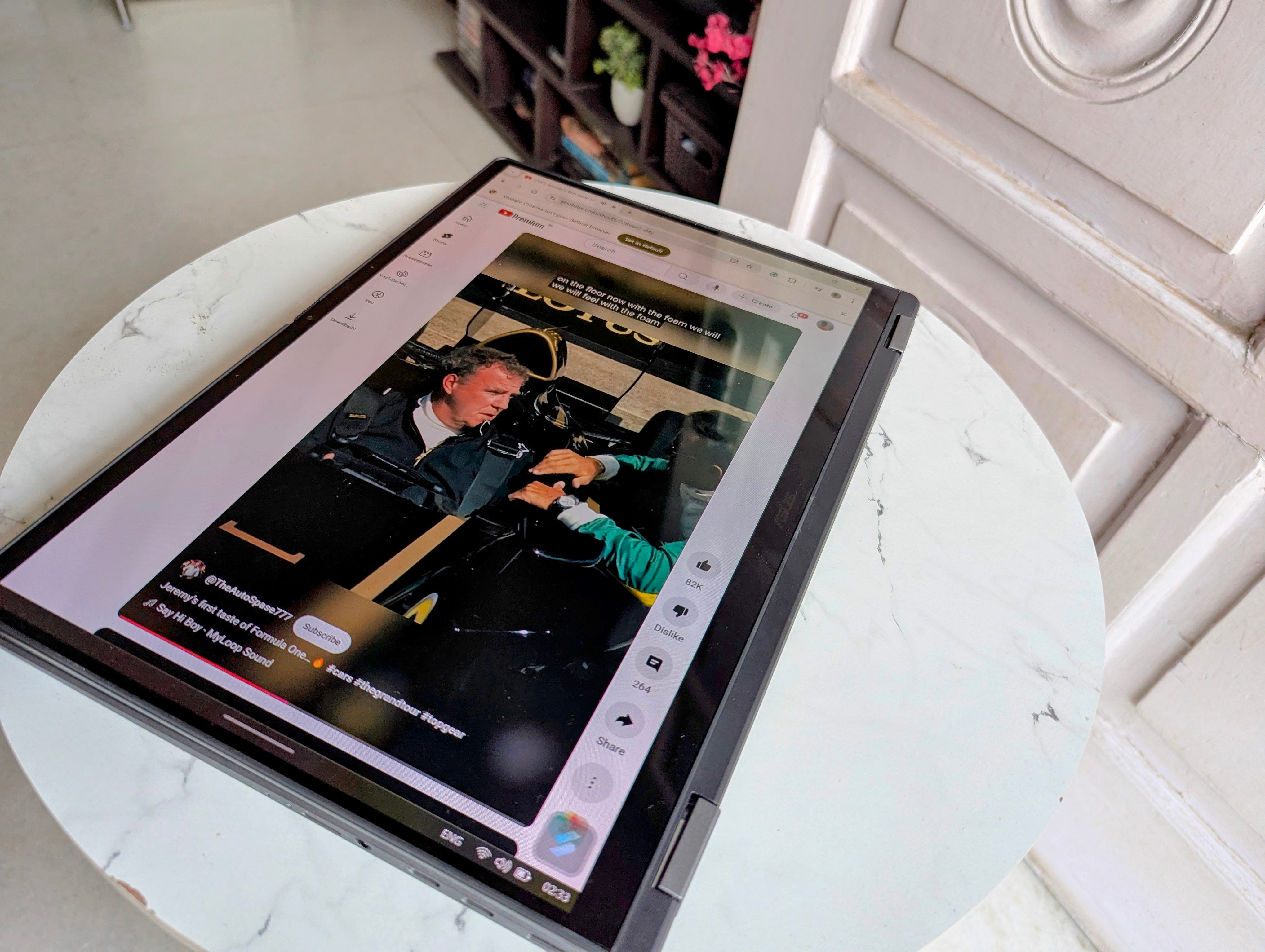 Asus Vivobook 14 Flip (2025) Review: Sleek 2-in-1 Flexibility Meets OLED Brilliance