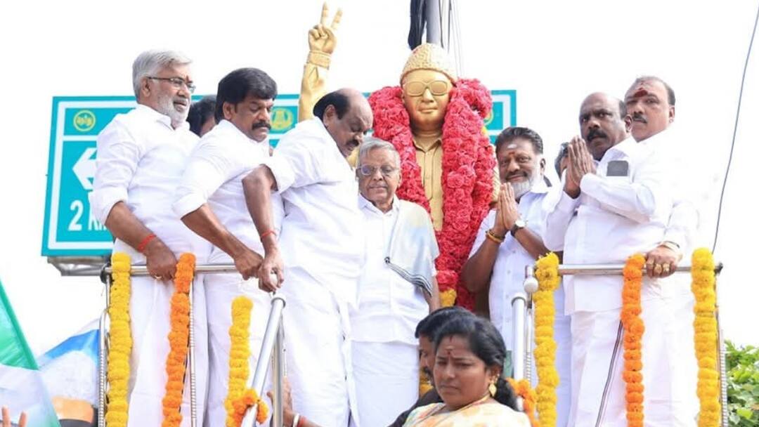 புது கட்சி தொடங்கும் ஓபிஎஸ்.. ஆதரவாளர் பெயரில் கட்சி பதிவு செய்யப்பட்டதா ? விளையாடும் பாஜக