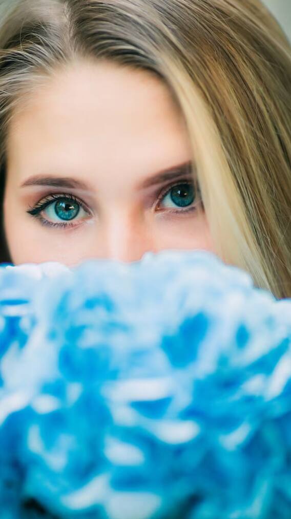 किस वजह से आंखें भूरी या नीली होती हैं?