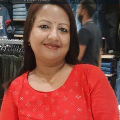 সঙ্ঘের প্রচারক থেকে এবার সংসারী হতে চলেছেন দিলীপ ঘোষ। তাই সতীর্থদের অনেকেই সকাল সকাল পৌঁছে গিয়েছেন তাঁর নিউটাউনের আবাসনে।