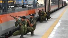 वंदे भारत से कैसे सुरक्षित होगा आपका श्रीनगर का सफर, कटरा पहुंच गई NSG, तस्वीरों में देखें