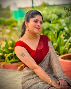 Brahmamudi Serial:'బ్రహ్మముడి' రుద్రాణి అత్త కొత్త ఫొటోలు.. సీరియల్ లో అలా సోషల్ మీడియాలో ఇలా!