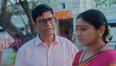 Nuvvunte Naa Jathaga Serial Today April 18th Highlights : తల్లిదండ్రులకు కొత్త బట్టలు తెచ్చిన దేవా.. చీర కట్టుకున్న శారద, దేవాని మారుస్తున్న మిధున.. నువ్వుంటే నా జతగా హైలెట్స్ ఇవే