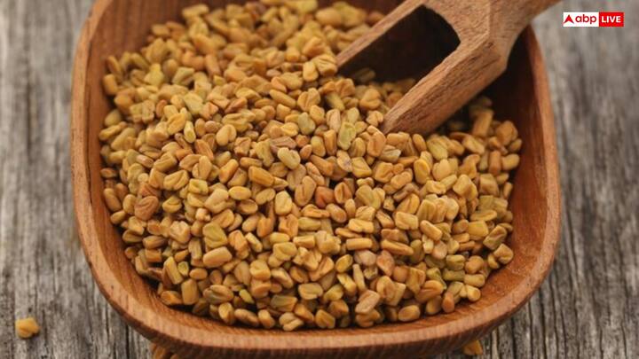 मेथी के बीज का पानी - मेथी के बीजों में एंटी-बैक्टीरियल और एंटी-इंफ्लेमेटरी गुण होते हैं जो यूटीआई में राहत दिला सकते हैं. यह मूत्र मार्ग को साफ करने में मदद करता है.