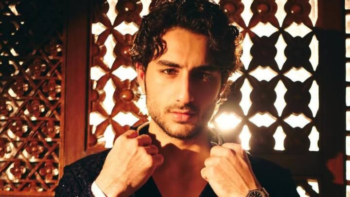 Ibrahim Ali Khan – Sar Zameen: Ibrahim Ali Khan, the promising newcomer and son of Saif Ali Khan, will make his debut with Sar Zameen, a patriotic drama that’s already generating significant buzz. Produced by Dharma Productions, the film reportedly revolves around a young army cadet's coming-of-age journey against the backdrop of duty, discipline, and love for the motherland. With a story that blends emotion, action, and national pride, Sar Zameen aims to be a powerful launchpad for Ibrahim and a fresh addition to India’s war-drama genre. (Image Source: Special Arrangement)