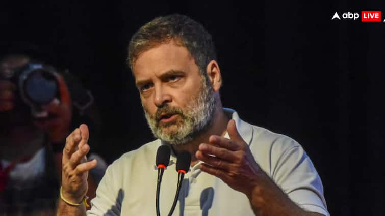 'उन्होंने हमें राजनीति नहीं सिखाई', राहुल गांधी ने बताया पंडित नेहरू से परिवार ने क्या-क्या सीखा? rahul gandhi statement on congress and his family ideology jawaharlal nehru indira gandhi and more 'उन्होंने हमें राजनीति नहीं सिखाई', राहुल गांधी ने बताया पंडित नेहरू से परिवार ने क्या-क्या सीखा?