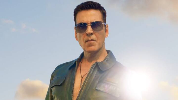 Akshay Kumar – Kesari 2: Akshay Kumar is playing C. Sankaran Nair “One Man. Against an Entire Empire.” As Nair, Akshay battles the might of colonial Britain to uncover the truth behind the savage slaughter of hundreds of unarmed Indians who had congregated at Jallianwala Bagh in Amritsar in Kesari 2. The movie depicts a high-level courtroom battle, where moral and legal arguments clash. It also brings to life the personal costs, emotional struggle, and political pressure faced by Nair and others who attempted to hold British officials accountable.  (Image Source: Special Arrangement)