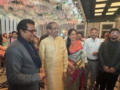 Raj Thackeray-Uddhav Thackeray Alliance: राज ठाकरेंचे युतीचे संकेत; उद्धव ठाकरे म्हणाले, चला भांडणं मिटवून टाकली, एक 'अट'ही ठेवली!