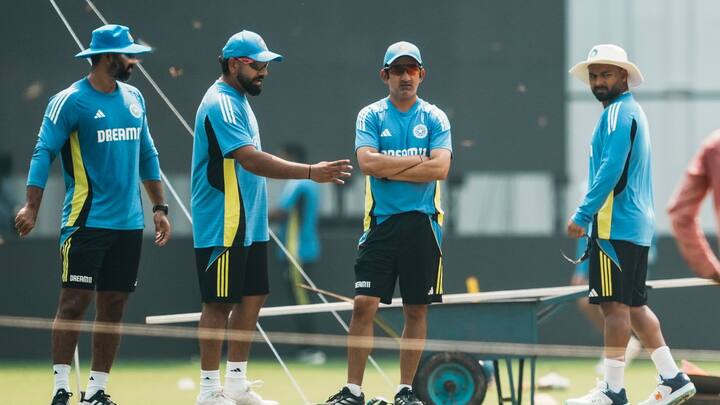 সূত্রের খবর, সেই সঙ্গেই ছাঁটাই করা হচ্ছে ভারতীয় দলের ফিল্ডিং কোচ টি দিলীপ ও অন্যতম ট্রেনার সোহম দেশাইকেও। এক ম্যাসিওরের ওপরই নাকি নেমে আসতে পারে ছাঁটাইয়ের খাঁড়া।