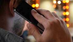 ਤੁਹਾਡਾ Smartphone ਸੁਣਦਾ ਤੁਹਾਡੀਆਂ ਸਾਰੀਆਂ ਗੱਲਾਂ, ਫੋਨ ਦਾ ਆਹ ਫੀਚਰ ਕਰਦਾ ਜਾਸੂਸੀ, ਇਦਾਂ ਕਰੋ ਸੈਟਿੰਗ 'ਚ ਬਦਲਾਅ