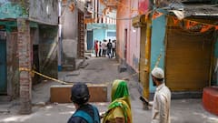 Seelampur Teen Murder: Protests Continue As Kin Demands ‘Encounter’; Delhi Police Get Custody Of ‘Lady Don’