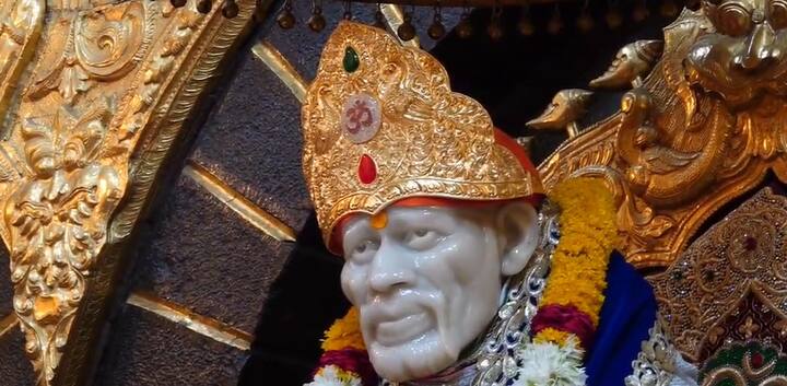 हा सुवर्ण मुकूट 2025 मधील सर्वाधिक मौल्यवान दान म्हणून ओळखला जात आहे.