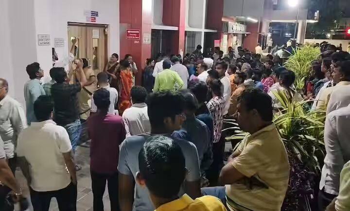 दुर्दैव म्हणजे ज्या रुग्णालयात वळसंगकर यांनी हजारो रुग्णांवर उपचार केले त्याच रूग्णालयात त्यांनी अखेरचा श्वास घेतला. दरम्यान, शिरीष वळसंगकर आत्महत्या प्रकरणी आता नवीन ट्विस्ट आला आहे.