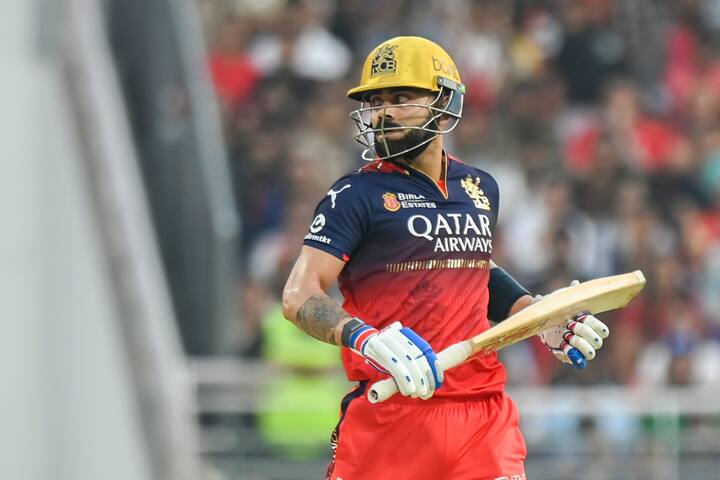 कोहली आईपीएल में सबसे ज्यादा शतक लगाने वाले खिलाड़ी हैं. कोहली ने 8 शतक लगाए हैं. जबकि दूसरे नंबर जोस बटलर हैं. जिन्होंने 7 शतक ठोके हैं.