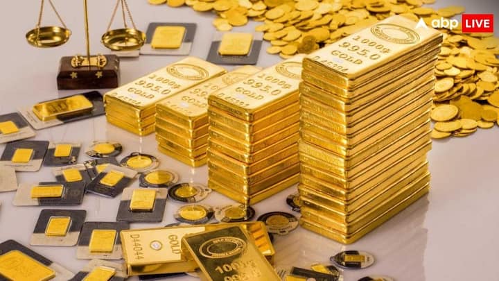 Gold Investment Tips: पिछले कुछ वक्त से लगातार बढ़ रही है सोने की कीमत. अगर आप भी करना चाहते हैं सोने में निवेश तो इन तरीकों के जरिए कर सकते हैं सोने में निवेश.