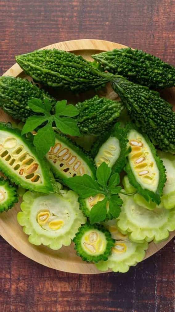 करेला खाने के बाद तुरंत क्यों नहीं पीना चाहिए दूध?