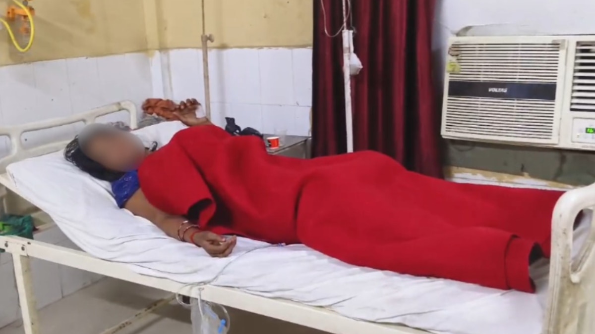 Shahjahanpur: पति ने पत्नी और 2 बेटियों पर फेंका तेजाब, अवैध संबंध के शक में दिया वारदात को अंजाम