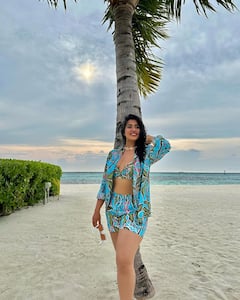 Nikita Sharma : બીચ પર નિકિતા શર્માનું હોટ ફોટોશૂટ, ગ્લેમરસ અંદાજ જોઈ ફેન્સ દિવાના બન્યા