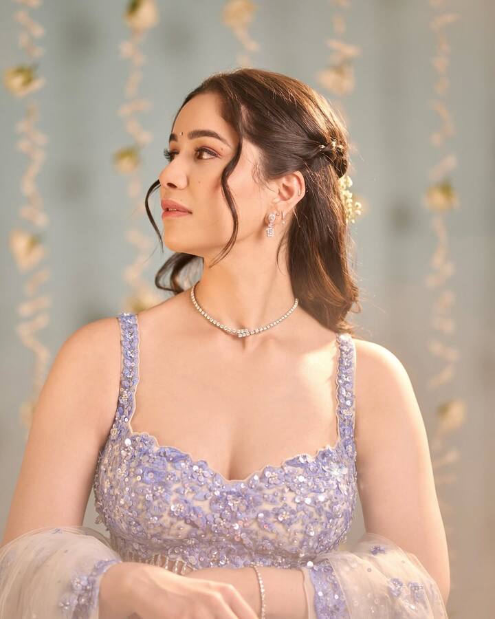 दरअसल सारा और शुभमन के ब्रेकअप की खबरें तब सामने आने लगी जब दोनों ने एक-दूसरे को इंस्टाग्राम पर अनफॉलो कर दिया है.